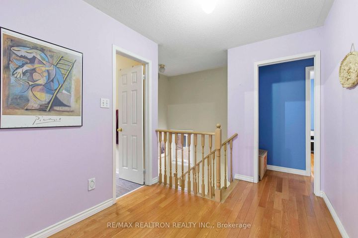 Photo 19 at 68 Lavender Place, East Woodbridge, Vaughan