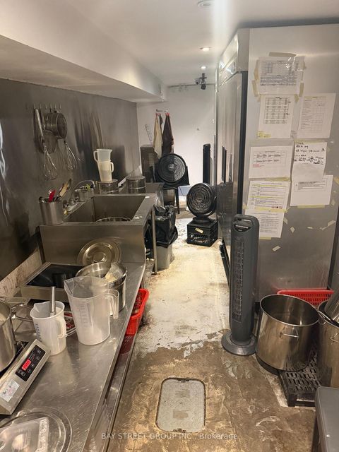 Photo 10 at 5315 Yonge Street, Bayview Village, Toronto