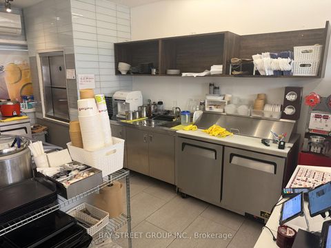 Photo 11 at 5315 Yonge Street, Bayview Village, Toronto