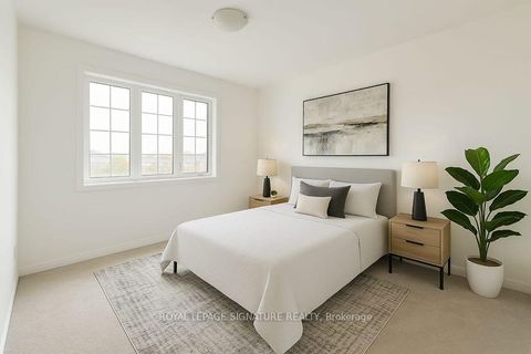 Photo 10 at 330 - 2336 Chevron Prince Path, Windfields, Oshawa