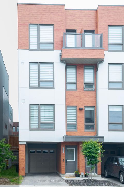 Photo 1 at 1625 Pleasure Valley Path N, Samac, Oshawa