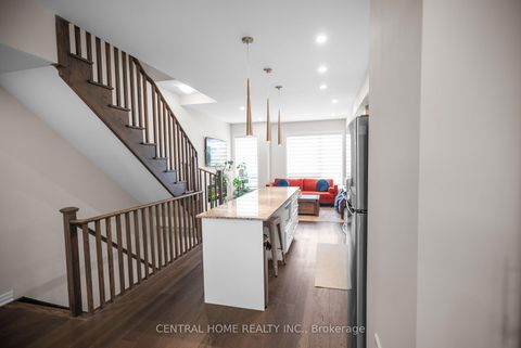 Photo 3 at 1625 Pleasure Valley Path N, Samac, Oshawa