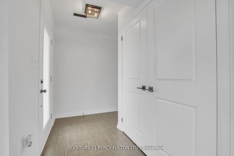 Photo 6 at 89 Fairlane Avenue, Painswick South, Barrie