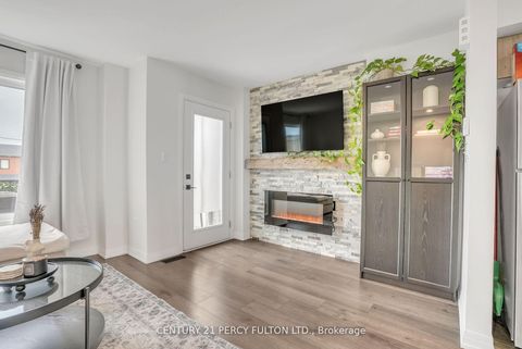 Photo 15 at 89 Fairlane Avenue, Painswick South, Barrie