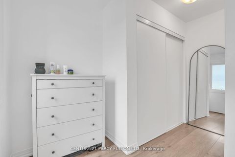 Photo 24 at 89 Fairlane Avenue, Painswick South, Barrie