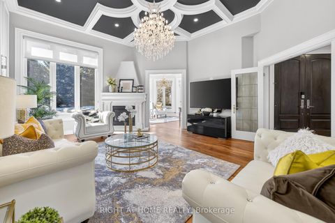 Photo 9 at 661 Wellington Street W, Aurora Highlands, Aurora