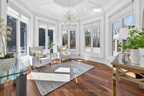 Photo 12 at 661 Wellington Street W, Aurora Highlands, Aurora