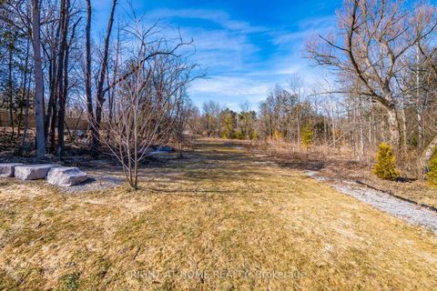 Photo 41 at 661 Wellington Street W, Aurora Highlands, Aurora