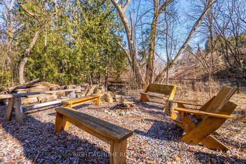 Photo 43 at 661 Wellington Street W, Aurora Highlands, Aurora