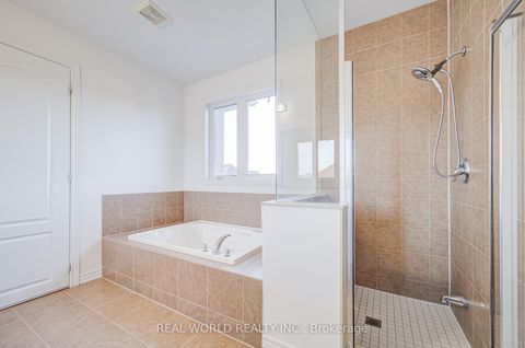 Photo 13 at 247 Selwyn Road, Jefferson, Richmond Hill