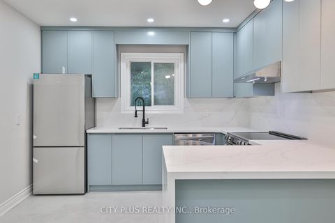 Photo 14 at 23 Reiber Crescent, Steeles, Toronto