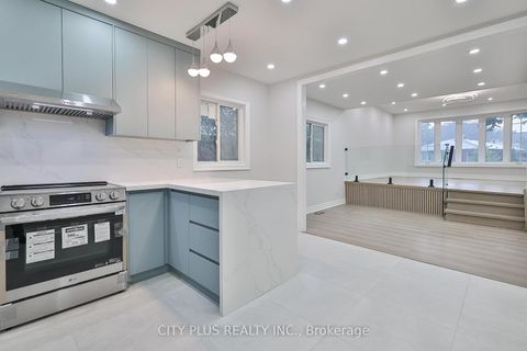 Photo 16 at 23 Reiber Crescent, Steeles, Toronto