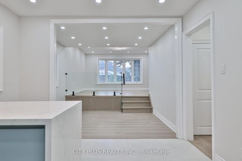 Photo 17 at 23 Reiber Crescent, Steeles, Toronto
