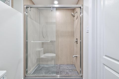 Photo 36 at 23 Reiber Crescent, Steeles, Toronto