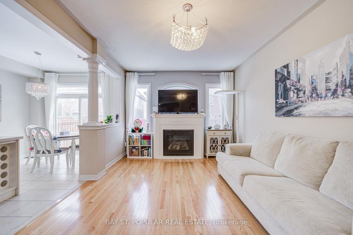 Photo 14 at 142 Betony Drive, Oak Ridges, Richmond Hill