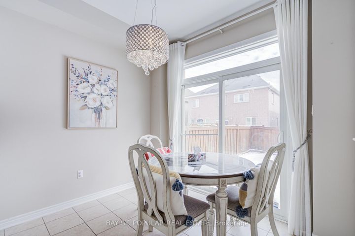 Photo 21 at 142 Betony Drive, Oak Ridges, Richmond Hill