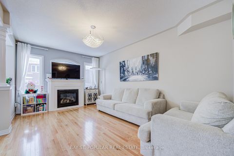 Photo 13 at 142 Betony Drive, Oak Ridges, Richmond Hill