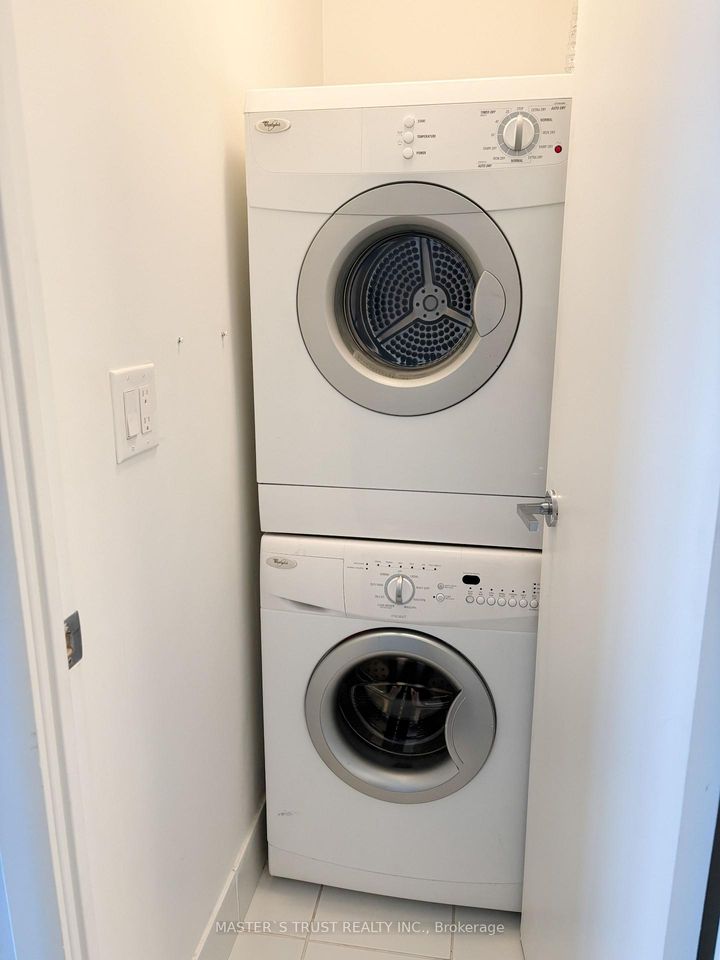 Photo 11 at 1025 - 165 Legion Road N, Mimico, Toronto