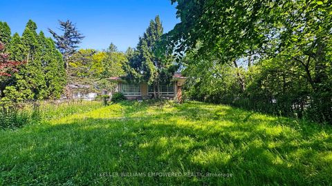 Photo 5 at 117 Arjay Crescent, York Mills, Toronto