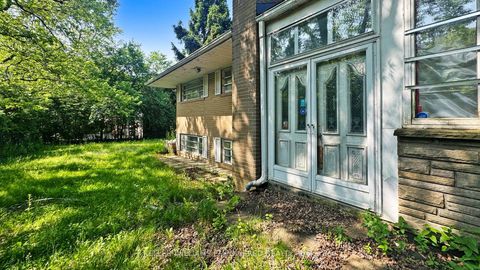 Photo 11 at 117 Arjay Crescent, York Mills, Toronto