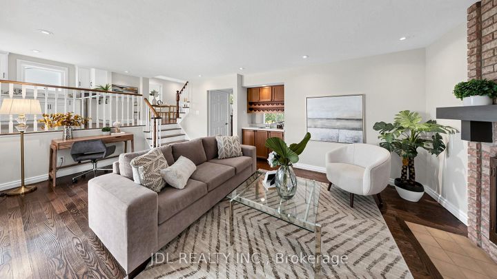 Photo 14 at 16 Breckonwood Crescent, Willowbrook, Markham