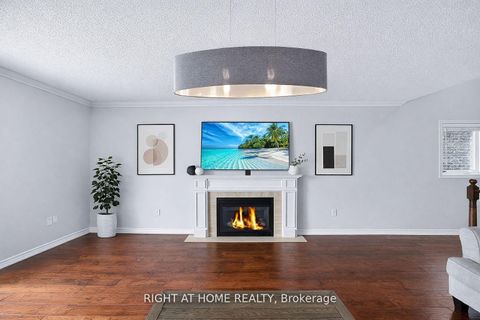 Photo 4 at 1342 Corm Street, Alcona, Innisfil