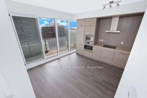 Photo 9 at 1706 - 2221 Yonge Street, Mount Pleasant West, Toronto