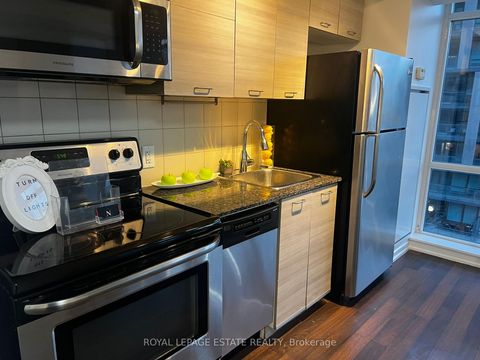 Photo 13 at 612 - 20 Joe Shuster Way, South Parkdale, Toronto