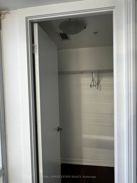 Photo 24 at 612 - 20 Joe Shuster Way, South Parkdale, Toronto