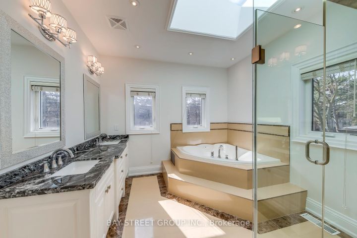 Photo 20 at 39 Foxwarren Drive, Bayview Village, Toronto