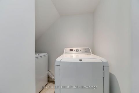 Photo 40 at 39 Foxwarren Drive, Bayview Village, Toronto