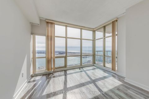 Photo 32 at 3912 - 35 Mariner Terrace, Waterfront Communities C1, Toronto