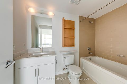 Photo 35 at 3912 - 35 Mariner Terrace, Waterfront Communities C1, Toronto