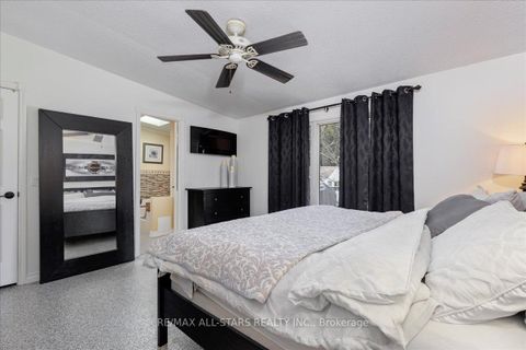 Photo 13 at 26576 Park Road, Sutton & Jackson's Point, Georgina