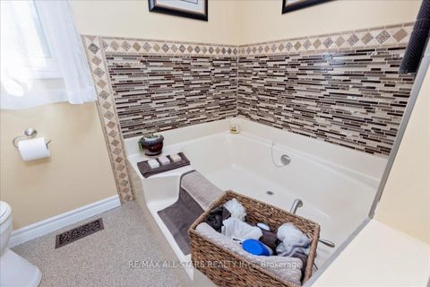 Photo 18 at 26576 Park Road, Sutton & Jackson's Point, Georgina