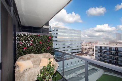 Photo 13 at 901 - 3700 Highway 7 Road, Vaughan Corporate Centre, Vaughan