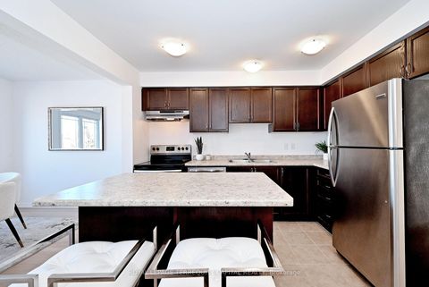 Photo 8 at 123 Frank's Way, Allandale Heights, Barrie