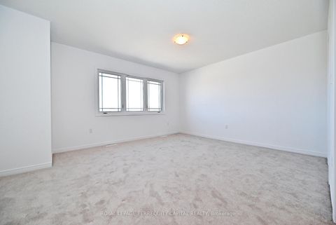 Photo 23 at 123 Frank's Way, Allandale Heights, Barrie