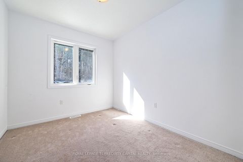 Photo 31 at 123 Frank's Way, Allandale Heights, Barrie