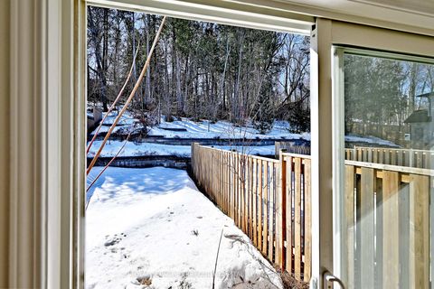 Photo 37 at 123 Frank's Way, Allandale Heights, Barrie