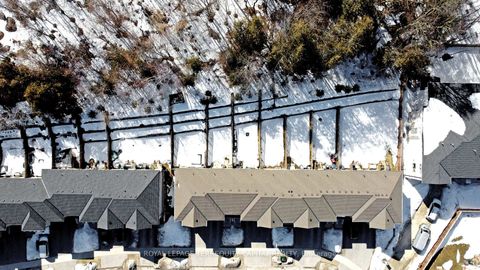 Photo 45 at 123 Frank's Way, Allandale Heights, Barrie