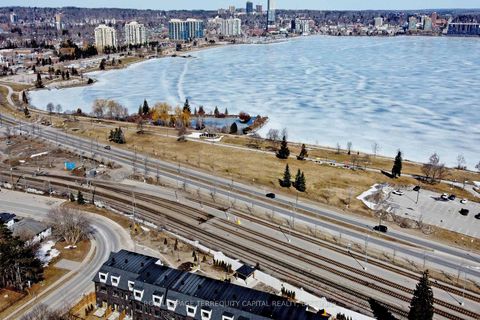 Photo 48 at 123 Frank's Way, Allandale Heights, Barrie