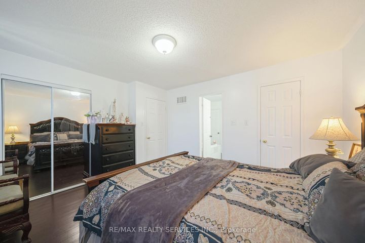 Photo 23 at 27 Suncrest Drive, Brampton West, Brampton