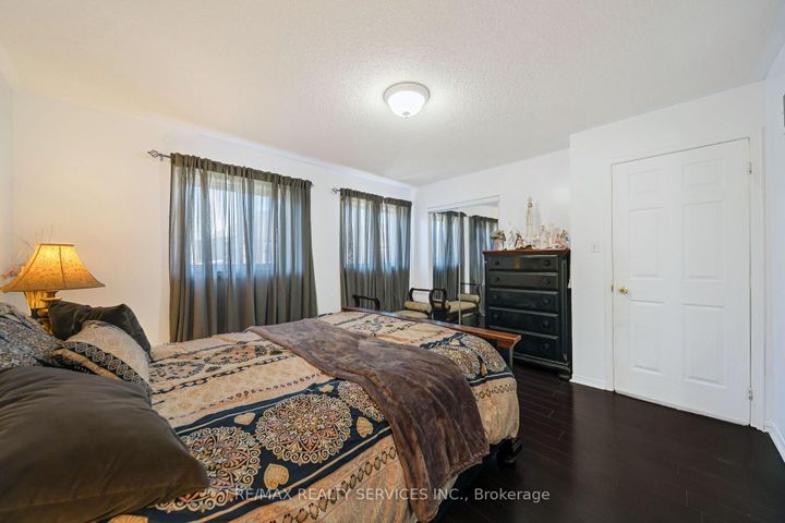 Photo 25 at 27 Suncrest Drive, Brampton West, Brampton