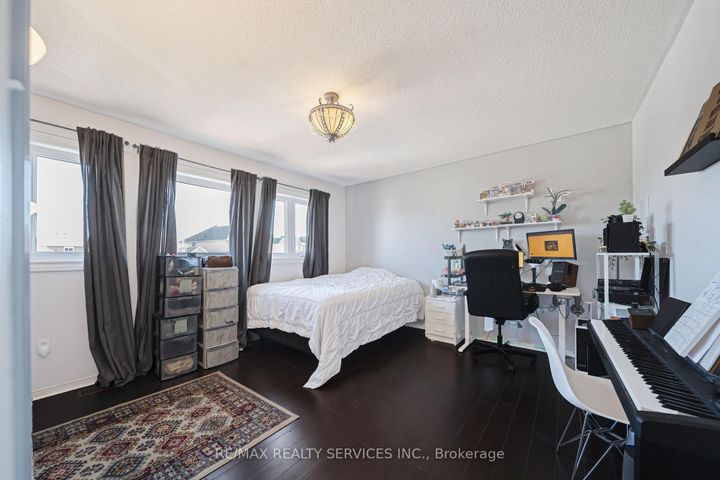 Photo 31 at 27 Suncrest Drive, Brampton West, Brampton