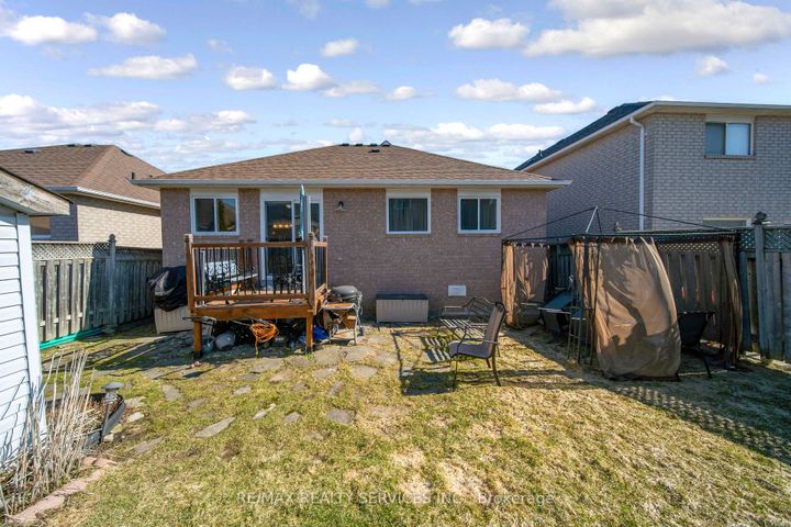 Photo 43 at 27 Suncrest Drive, Brampton West, Brampton