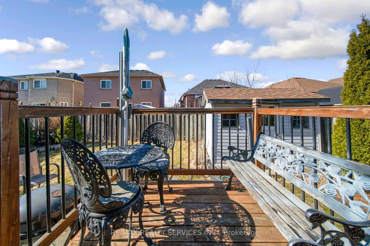 Photo 45 at 27 Suncrest Drive, Brampton West, Brampton
