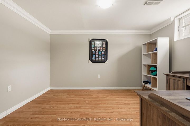 Photo 26 at 777 Hillcrest Road, West Shore, Pickering