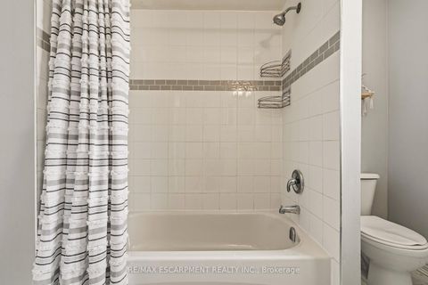 Photo 24 at 777 Hillcrest Road, West Shore, Pickering