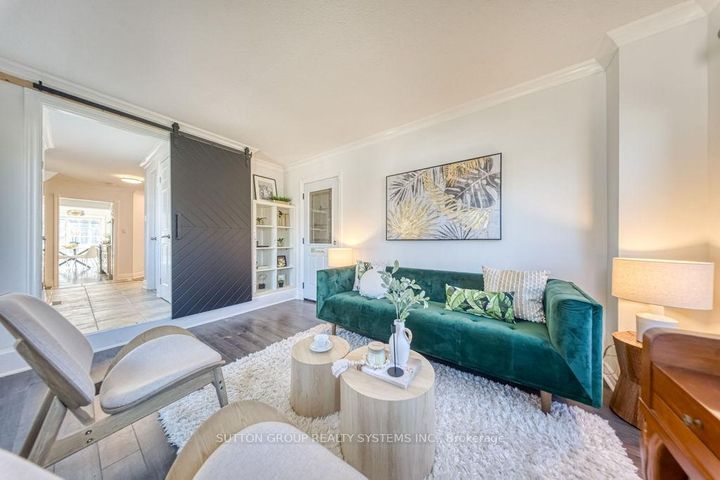 Photo 15 at 7205 Danton Promenade, Meadowvale, Mississauga